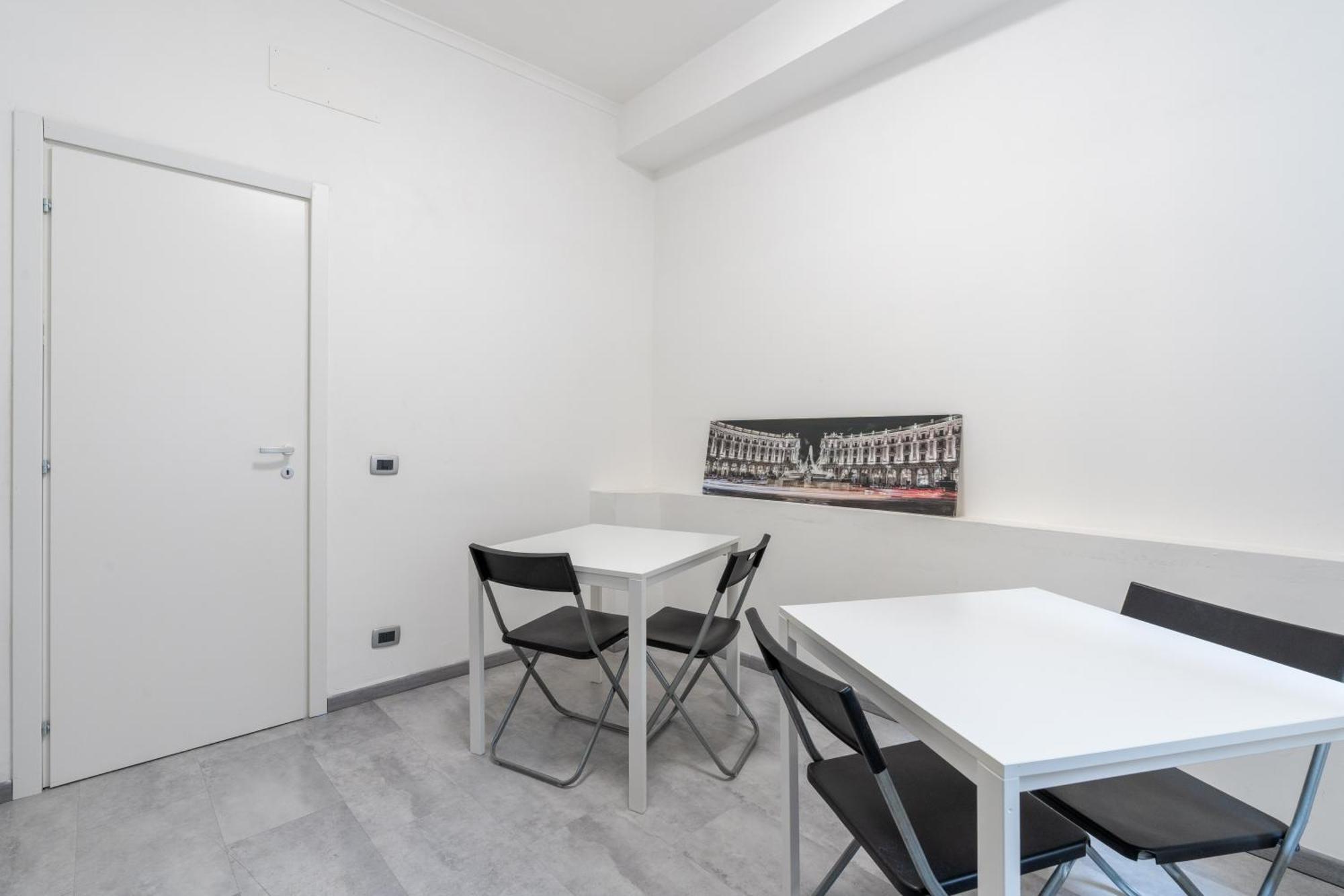 Amazing Apartment Near To Colosseo And Subway Ρώμη Εξωτερικό φωτογραφία